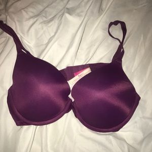 Victoria’s Secret 36C push up bra